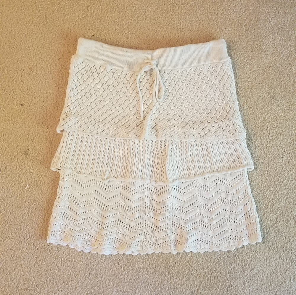Athleta Cream Layered Skirt